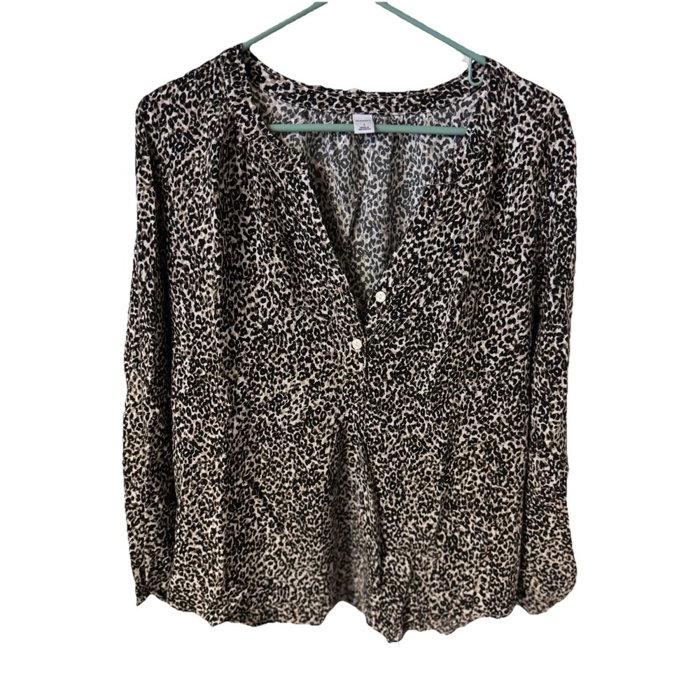 Old Navy Women's Long Sleeve Rayon Animal Print Shirt 1/4 Button‎ Down, Size L